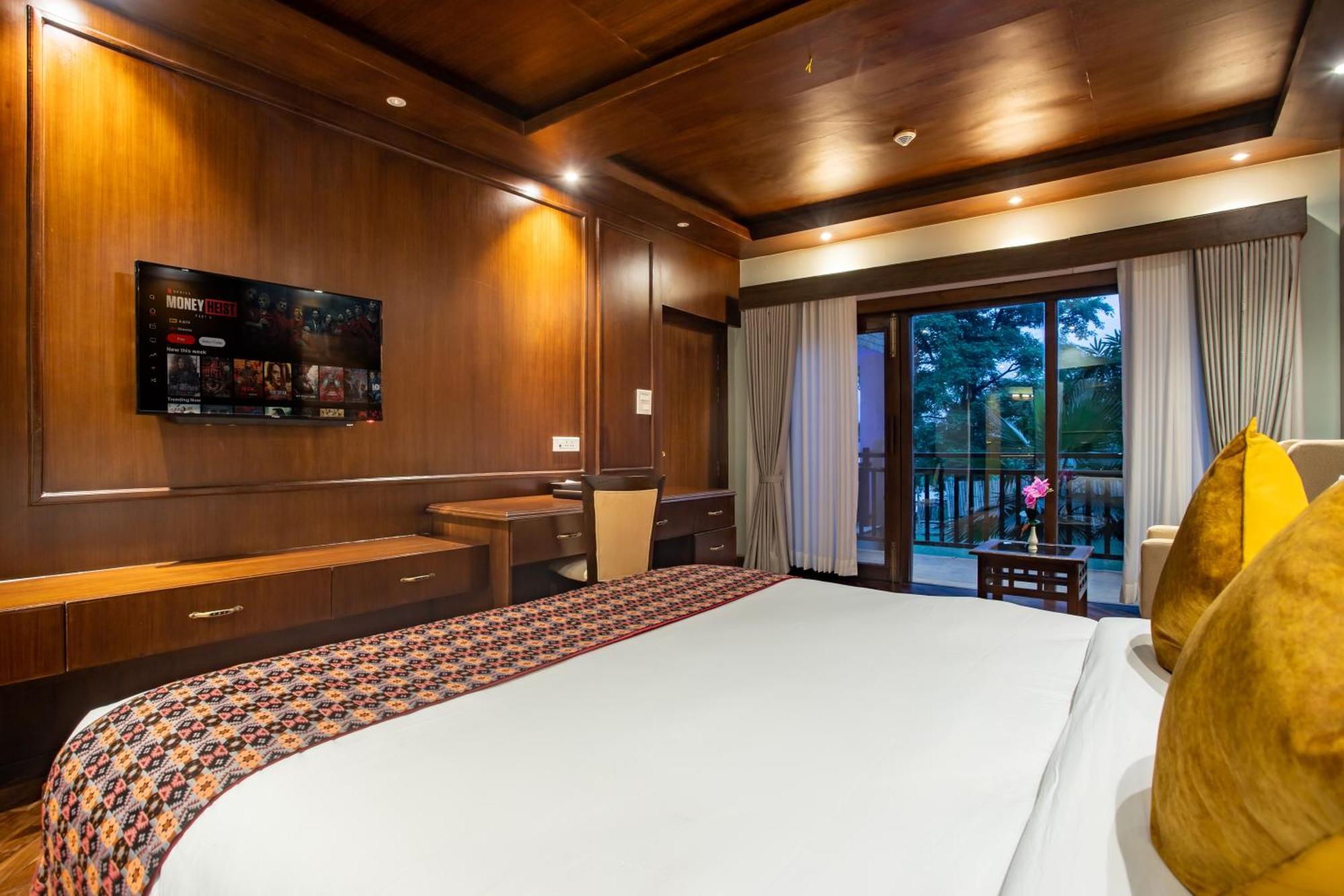 Regenta Resort & Spa By Riverside, Chitwan Exterior photo