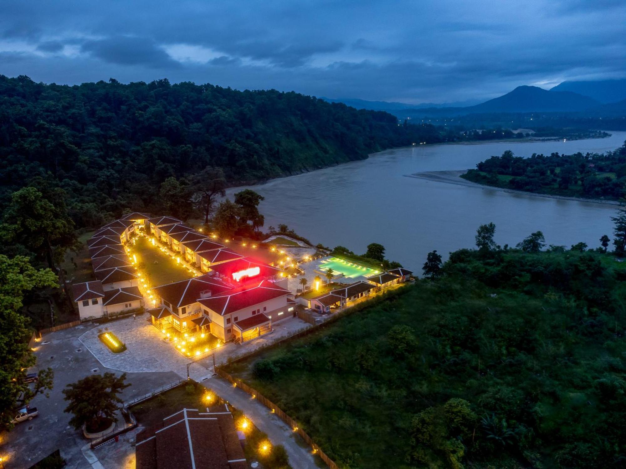 Regenta Resort & Spa By Riverside, Chitwan Exterior photo